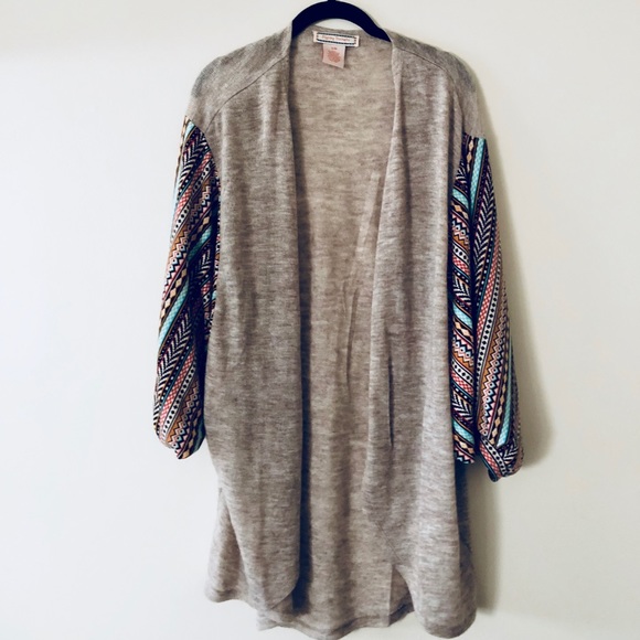 Cardigan - Picture 1 of 1